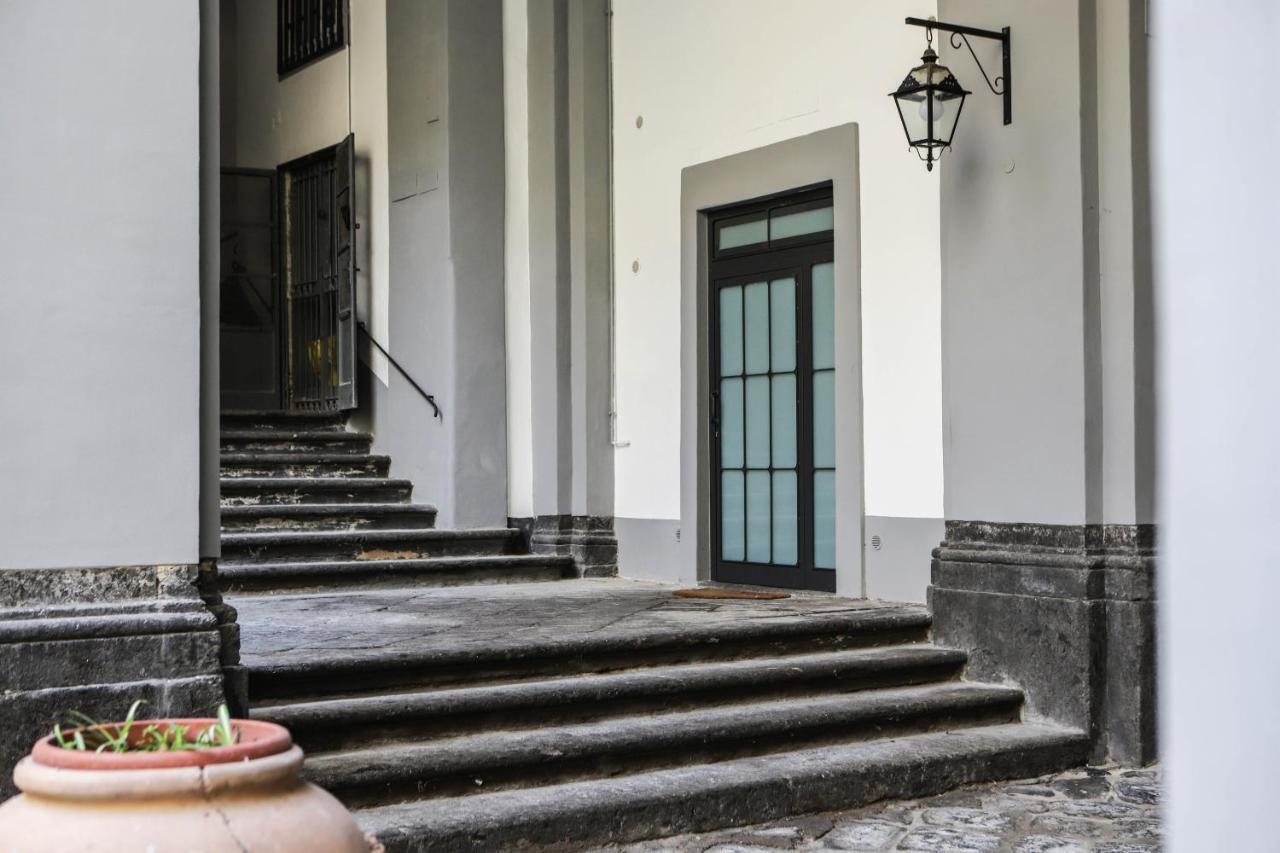 Il Loggiato By Wonderful Italy Apartman Nápoly Kültér fotó