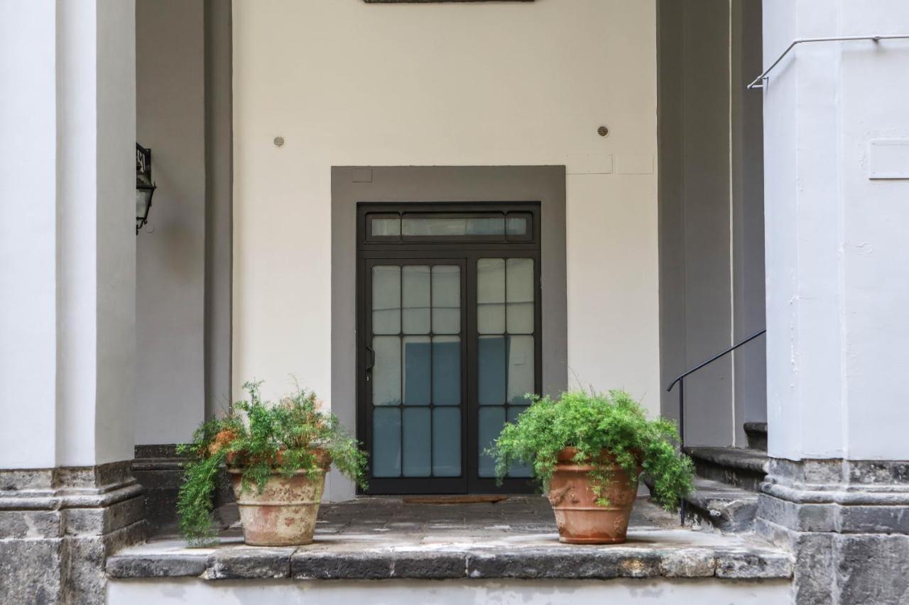Il Loggiato By Wonderful Italy Apartman Nápoly Kültér fotó